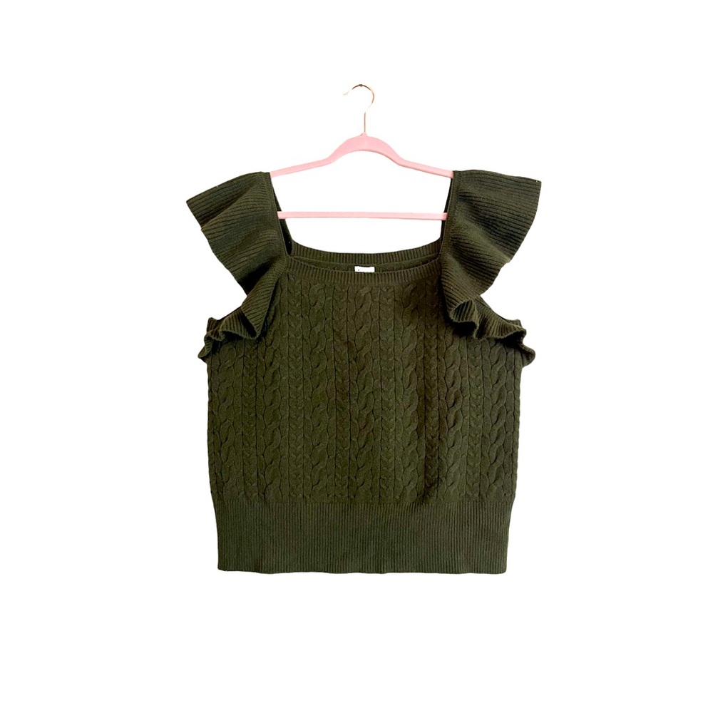 NWOT Sweater tank